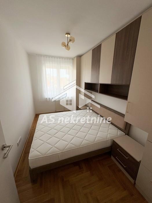Stan Izdavanje Beograd Banjica 79 m2