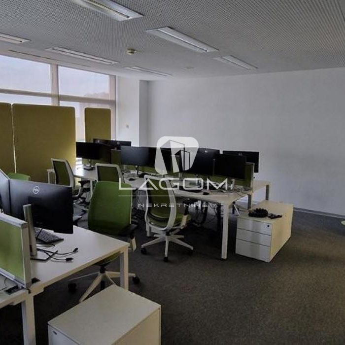 Lokal Izdavanje Beograd Blok 67 - Belville 772 m2