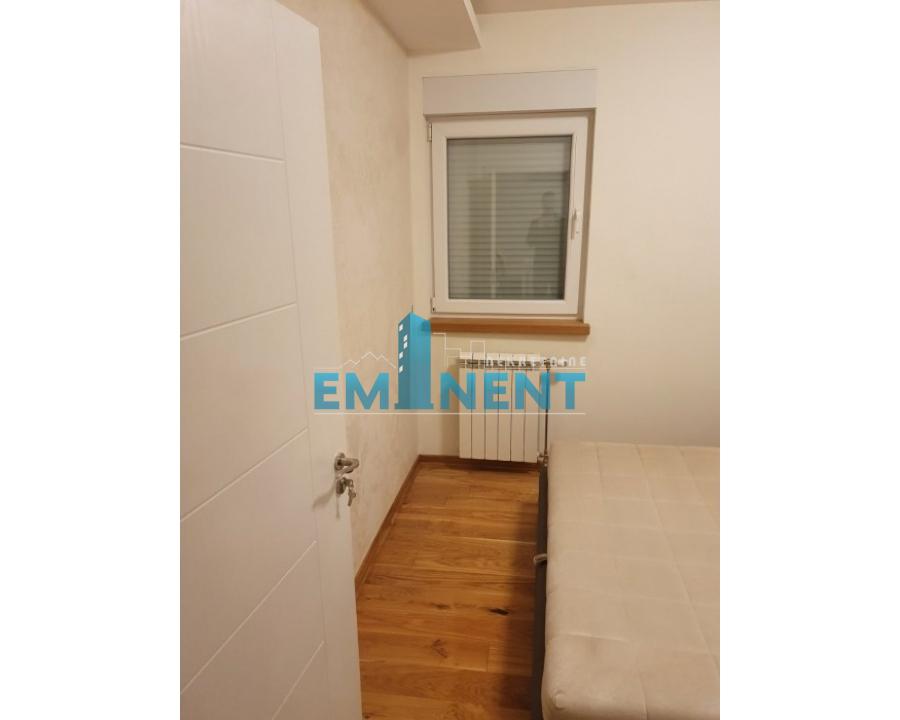 Stan Izdavanje Beograd Stan Izdavanje Beograd Lekino Brdo 62 m2