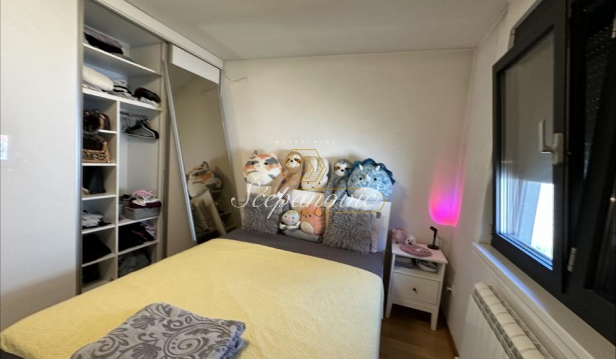 nekretnine-prodaja-beograd-kSxNvcbnOx Kuća na prodaju, Blok B, Sremska Mitrovica, 135m², 170.000 €