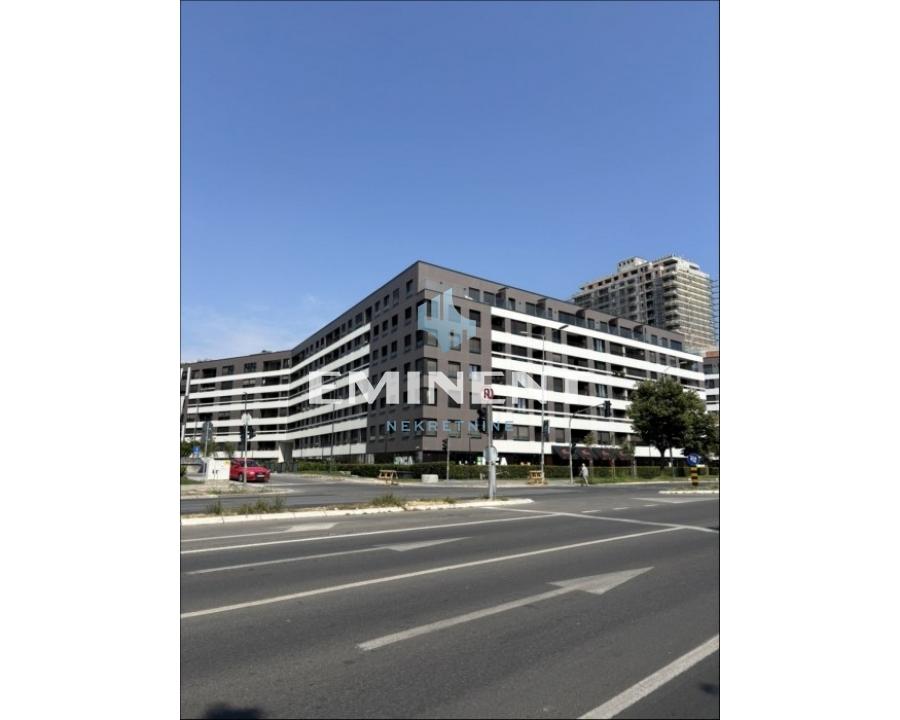 nekretnine-prodaja-beograd-krDhofYjlx Petosoban stan za izdavanje, A Blok – Blok 67a, Beograd, 120m², 2.000 €/mes