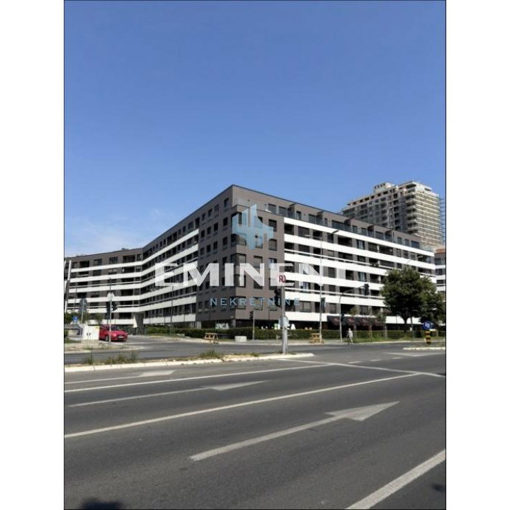 Petosoban stan za izdavanje, A Blok – Blok 67a, Beograd, 120m², 2.000 €/mes
