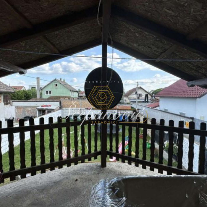 Kuća Prodaja Novi Sad  204 m2