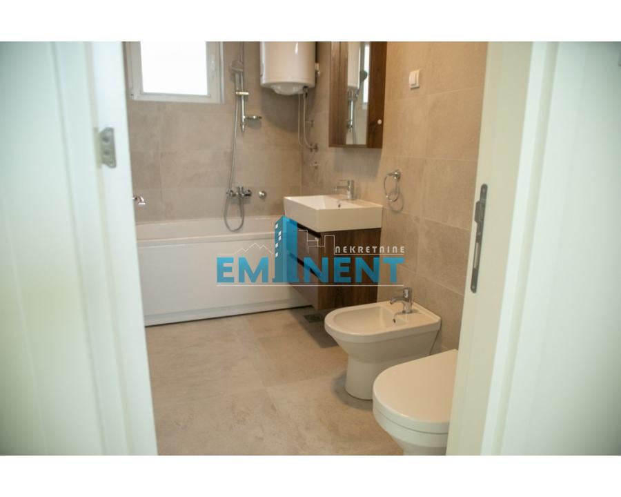 nekretnine-prodaja-beograd-ms51qK4rbx Kuća Prodaja Beograd Banovo Brdo 260 m2