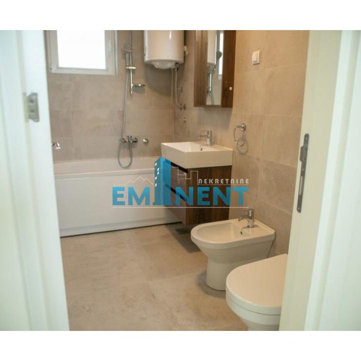 Kuća Prodaja Beograd Banovo Brdo 260 m2