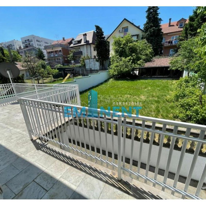 Kuća na prodaju, Voždovačka Crkva, Beograd, 600m², 1.300.000 €