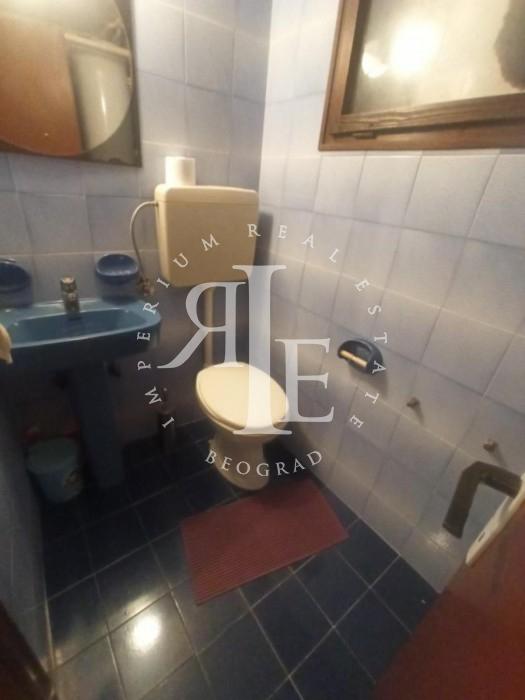 Kuća Prodaja Beograd Mala Moštanica 300 m2