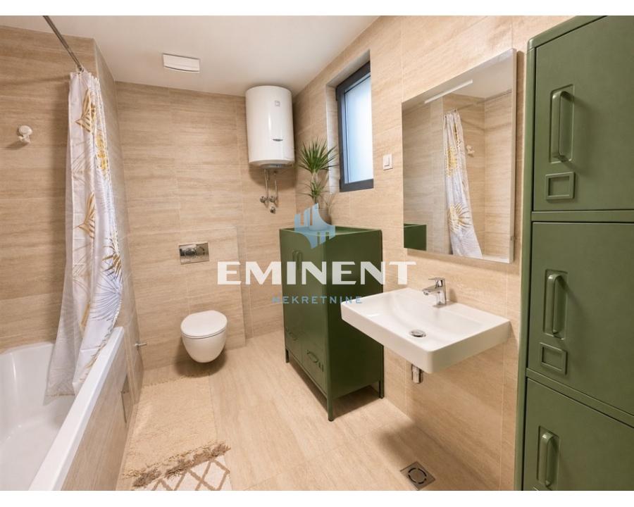 Trosoban stan za izdavanje, Blok 65, Beograd, 81m², 2.200 €/mes