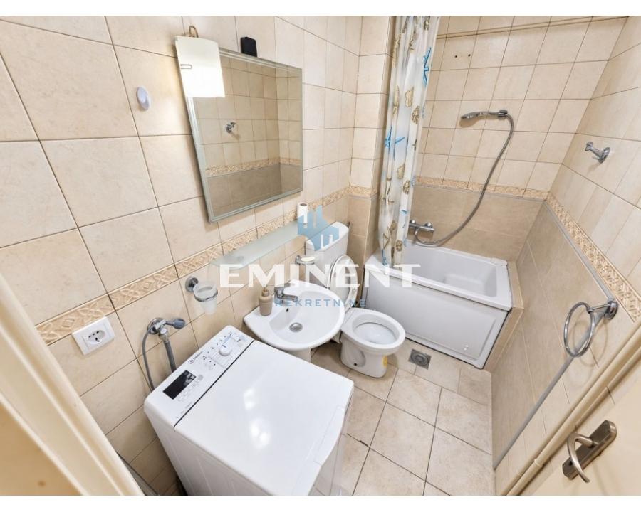 nekretnine-prodaja-beograd-r4EV0CL9dB Trosoban stan za izdavanje, Banovo Brdo, Beograd, 53m², 650 €/mes