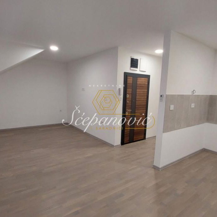 Stan Prodaja Novi Sad Alibegovac 78 m2