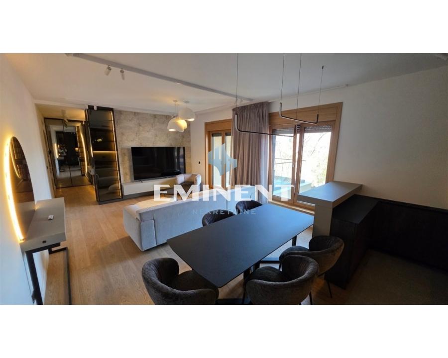 Trosoban stan za izdavanje, Centar, Beograd, 95m², 2.100 €/mes