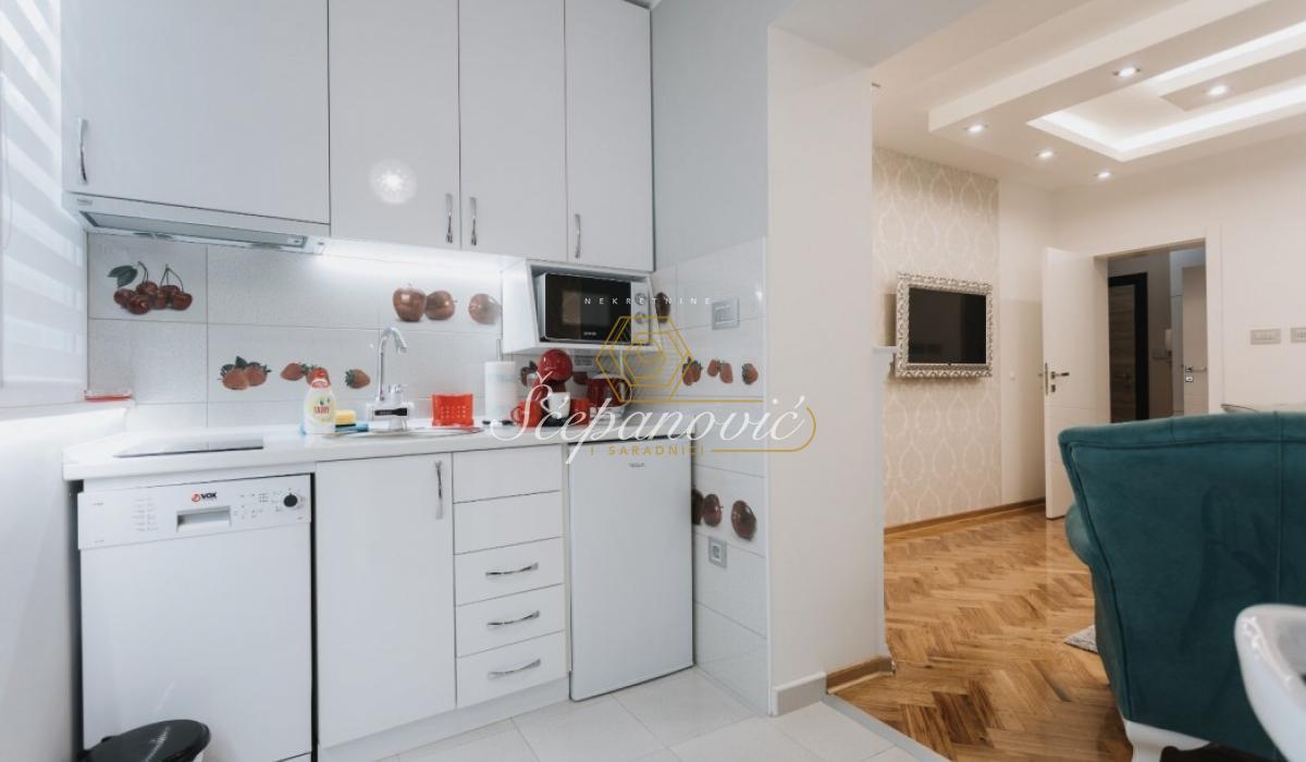 Stan Prodaja Novi Sad  38 m2