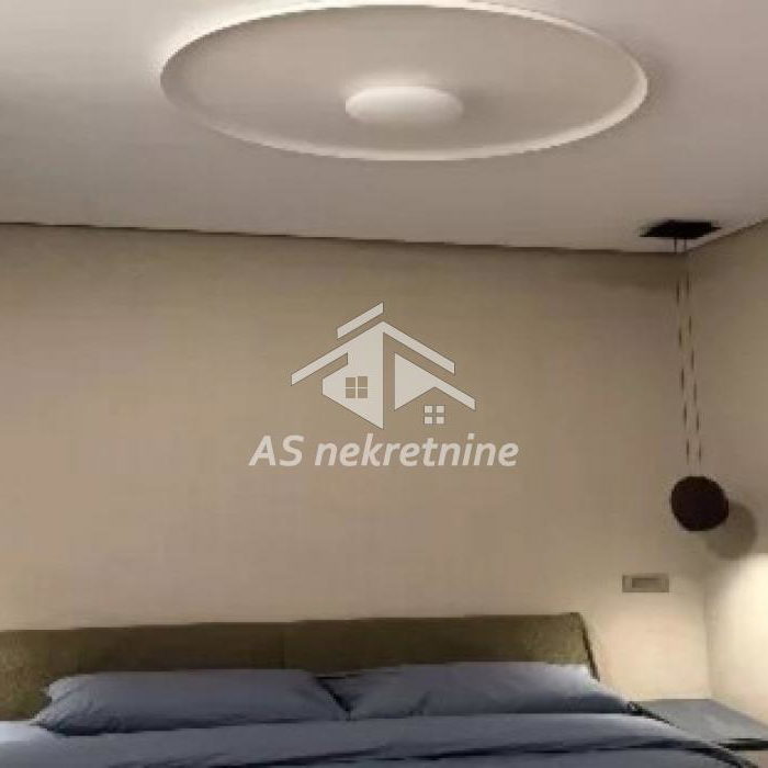 Stan Izdavanje Beograd Hram Svetog Save 87 m2