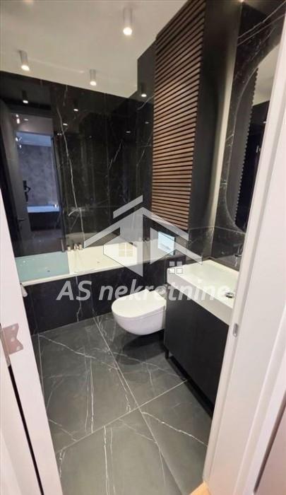 Stan Izdavanje Beograd Centar (Savski Venac) 95 m2