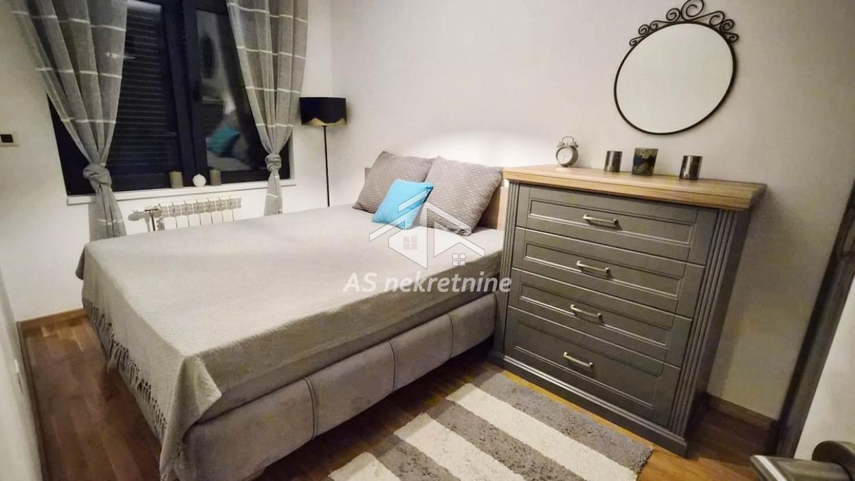 Stan Izdavanje Beograd Južni Bulevar 48 m2
