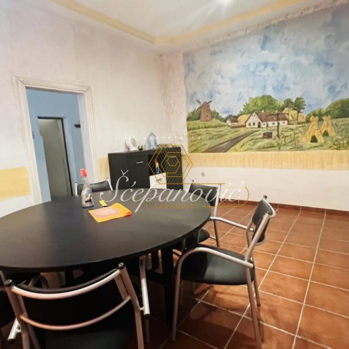 Lokal Prodaja Temerin  202 m2