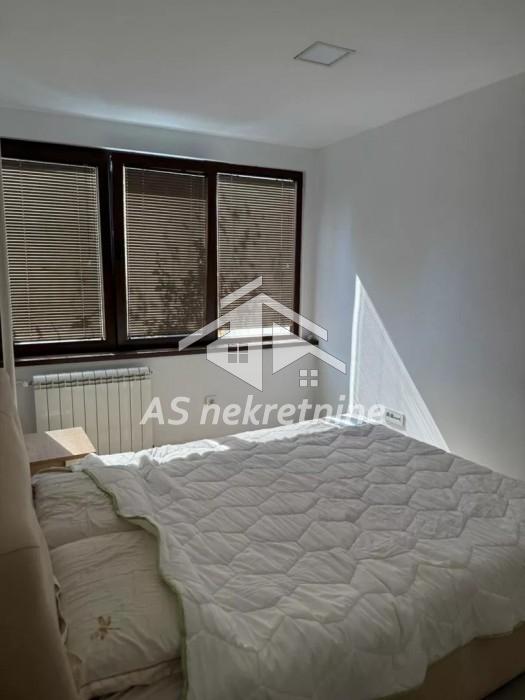 Četvorosoban stan za izdavanje, Blok 22, Beograd, 91m², 1.300 €/mes