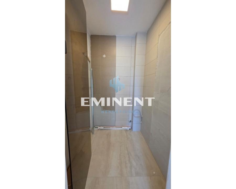 Trosoban stan na prodaju, Cvetkova Pijaca, Beograd, 116m², 464.000 €