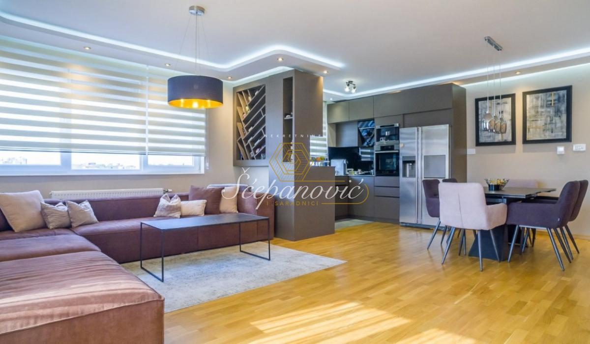 nekretnine-prodaja-f13kVQAIGC Četvorosoban stan na prodaju, Bulevar Patrijarha Pavla, Novi Sad, 113m², 440.000 €
