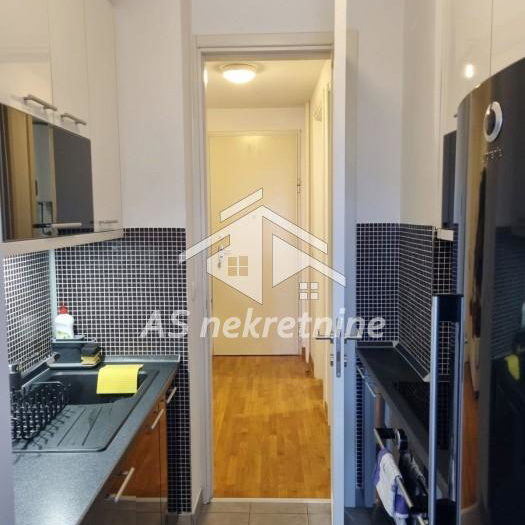 Stan Izdavanje Beograd Blok 67 - Belville 52 m2