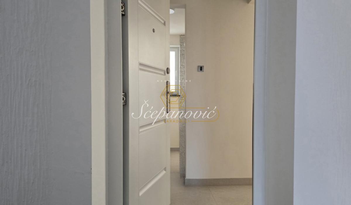 nekretnine-prodaja-gM6n6UANWI Dvosoban stan na prodaju, Grbavica, Novi Sad, 64m², 182.400 €