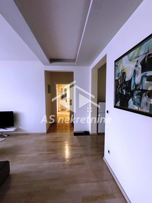 Stan Izdavanje Beograd Lekino Brdo 81 m2