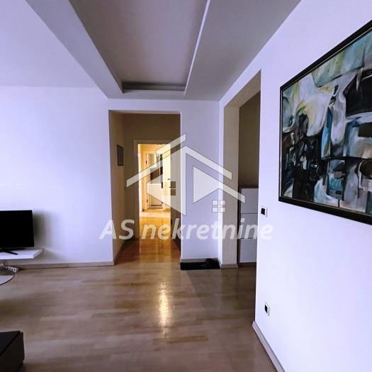 Stan Izdavanje Beograd Lekino Brdo 81 m2