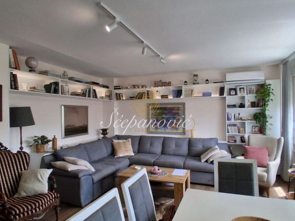 Stan Prodaja Novi Sad  76 m2