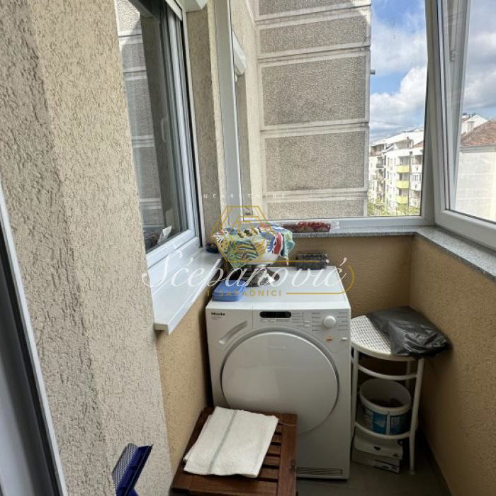 Stan Prodaja Novi Sad  47 m2