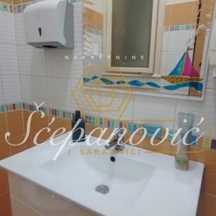 Višesoban stan na prodaju, Centar, Novi Sad, 155m², 500.000 €