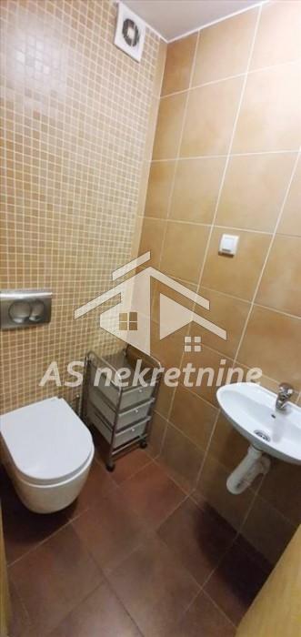Trosoban stan za izdavanje, Hram Svetog Save, Beograd, 86m², 1.200 €/mes