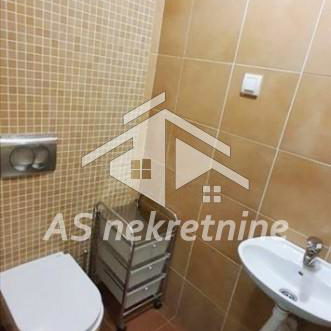 Trosoban stan za izdavanje, Hram Svetog Save, Beograd, 86m², 1.200 €/mes