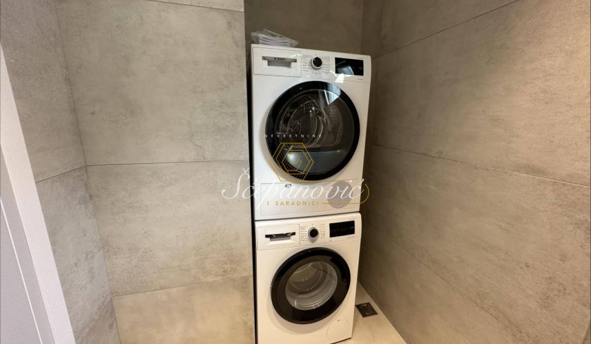 nekretnine-prodaja-peeLqtQB9y Četvorosoban stan za izdavanje, Krunska, Beograd, 163m², 3.500 €/mes