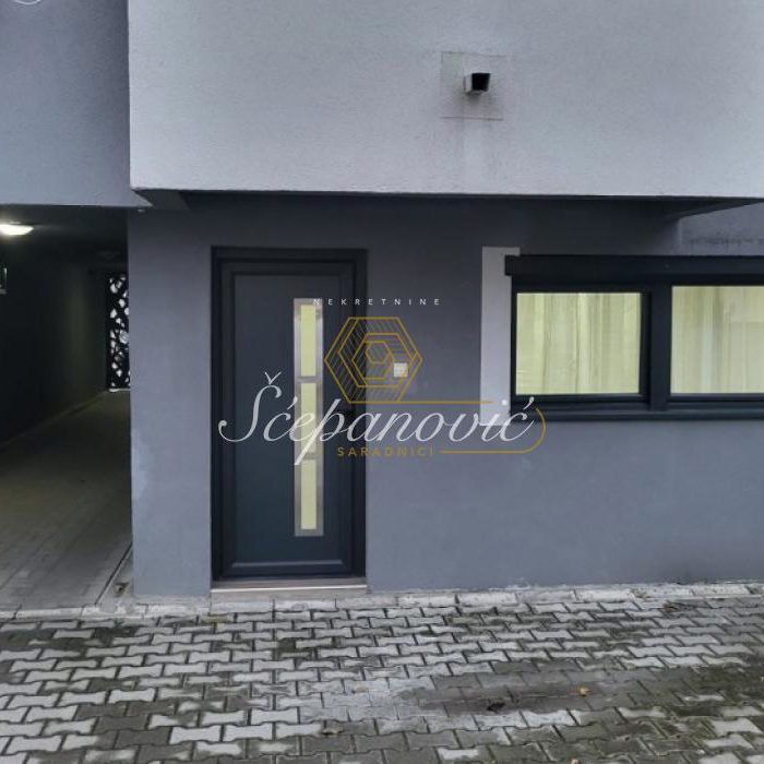 Stan Prodaja Novi Sad  24 m2