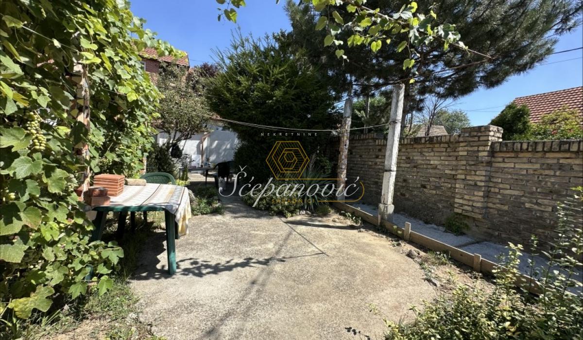 nekretnine-prodaja-s4v2Dp0Tcw Kuća na prodaju, Surčin, Beograd, 116m², 170.000 €