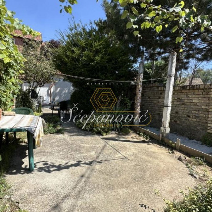 Kuća na prodaju, Surčin, Beograd, 116m², 170.000 €