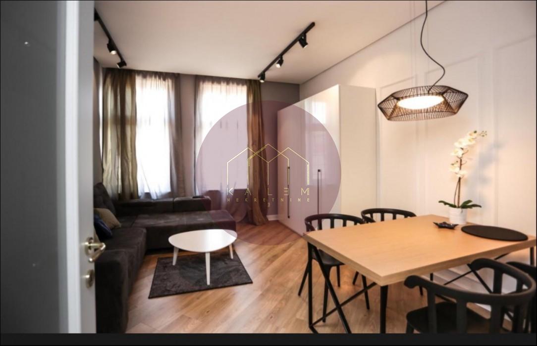 Trosoban stan na prodaju, Knez Mihailova, Beograd, 73m², 389.000 €