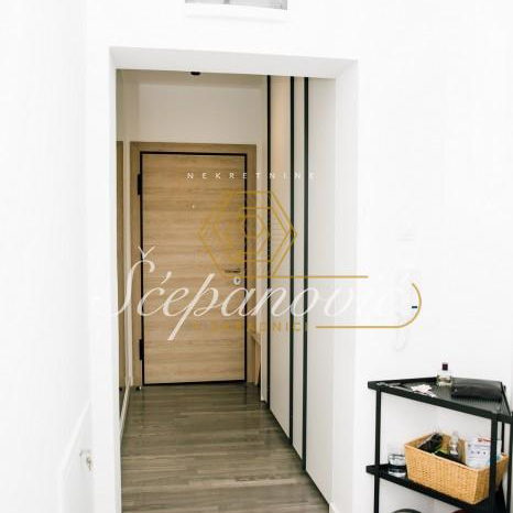 Trosoban stan na prodaju, Podbara, Novi Sad, 63m², 198.350 €