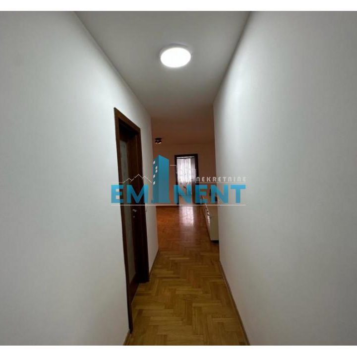 Stan Izdavanje Beograd Autokomanda 80 m2