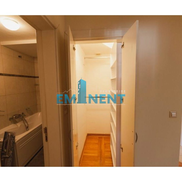 Dvosoban stan za izdavanje, Čubura, Beograd, 47m², 750 €/mes