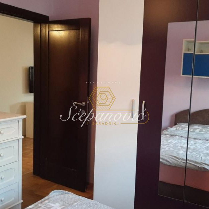 Stan Izdavanje Novi Sad  44 m2