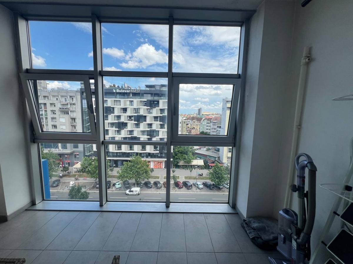 nh3xqqm6bz-photo-2024-07-30-19-57-00 Četvorosoban stan na prodaju, Bulevar Oslobođenja, Novi Sad, 134m², 299.000 €
