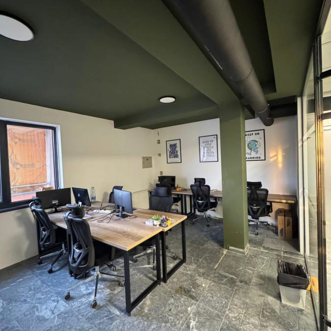 Lokal za izdavanje, Centar, Novi Sad, 218m², 130 €/mes