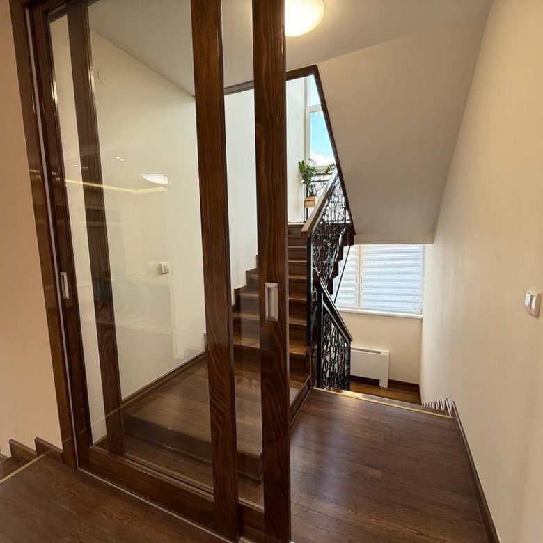 Kuća na prodaju, Popovica, Novi Sad, 443m², 700.000 €