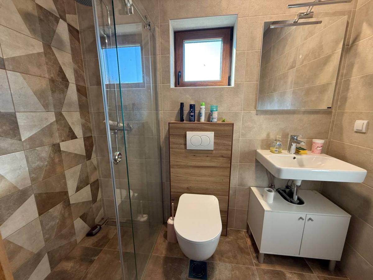 omxhjmorpw-photo-2025-02-06-15-34-13-2- Kuća na prodaju, Popovica, Novi Sad, 79m², 200.000 €