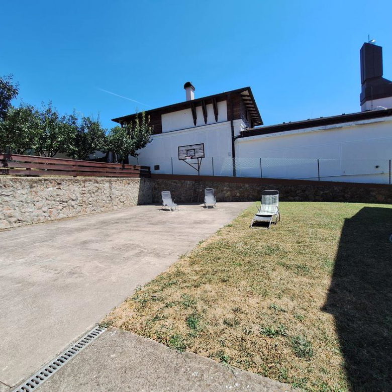 Kuća na prodaju, Vrdnik, Irig, 253m², 875.000 €