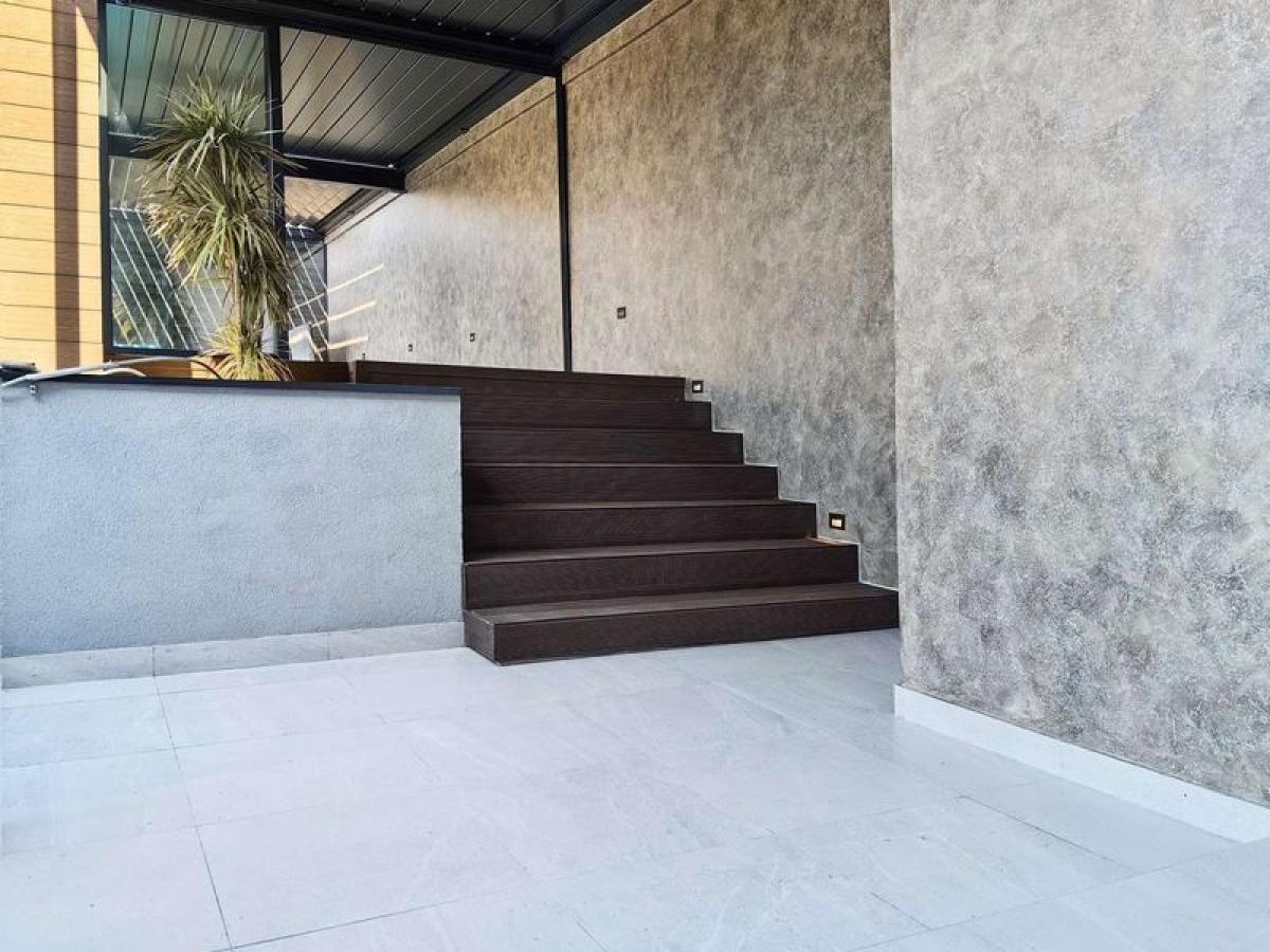 Četvorosoban stan na prodaju, Adamovićevo Naselje, Novi Sad, 240m², 3. sprat, 600.000 €