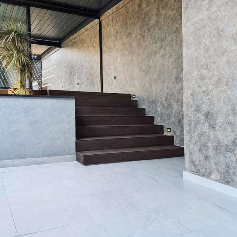 Četvorosoban stan na prodaju, Adamovićevo Naselje, Novi Sad, 240m², 3. sprat, 600.000 €