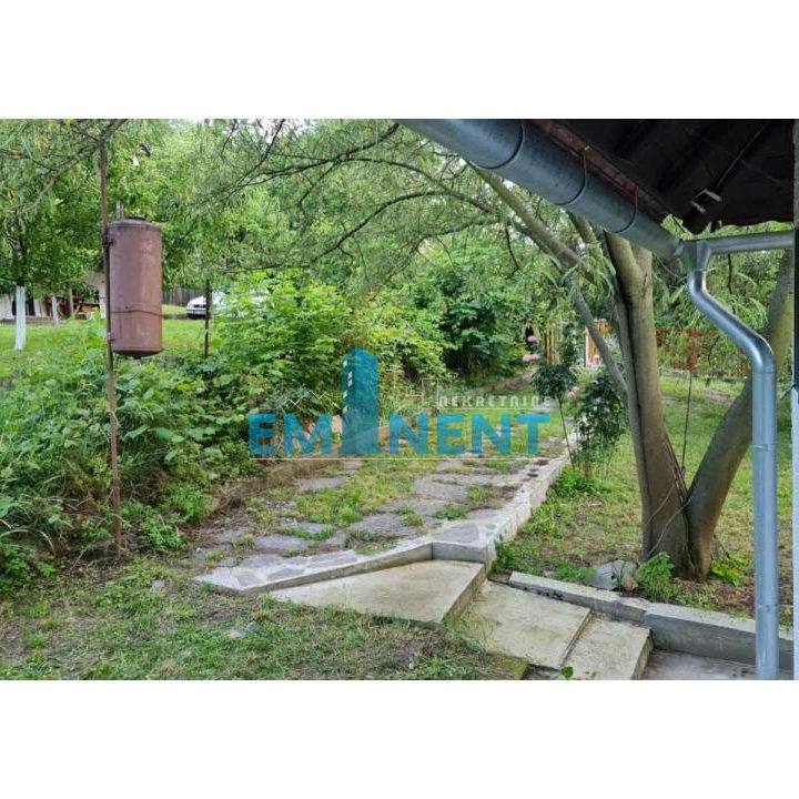 Kuća Prodaja Inđija  172 m2