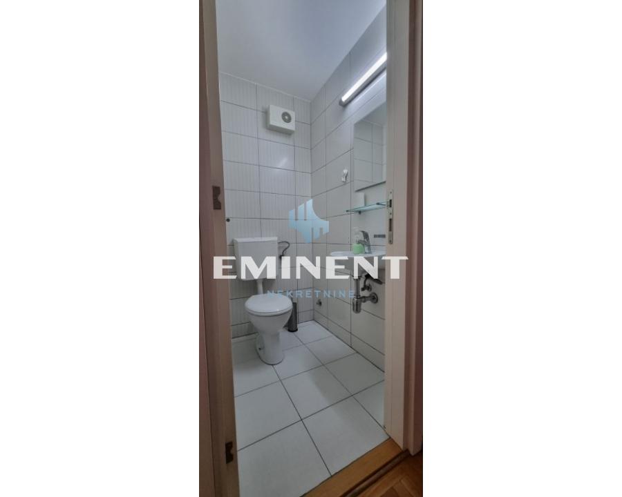 prodaja-kuca-4weLtDJUME Trosoban stan za izdavanje, Stepa Stepanović, Beograd, 84m², 900 €/mes